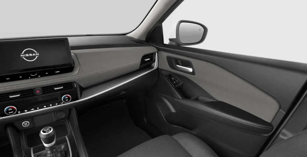 Nissan-Qashqai-DIG-T-E6E-103kW-140CV-MHEV-Acenta-interior-delantera-II