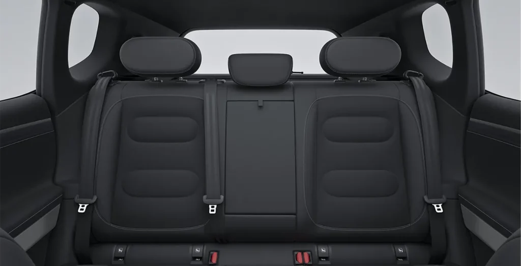 Smart-5-Pro-interior-trasera.webp