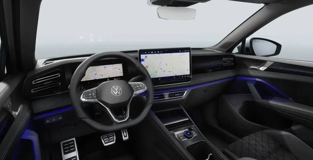 Volkswagen-Tiguan-R-Line-1.5-eTSI-110kW-DSG-interior-delantera.webp