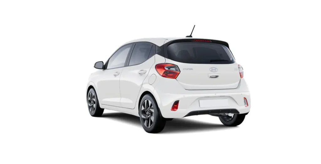 Hyundai-i10-Klass-63cv-MY25-blanco-trasera.webp