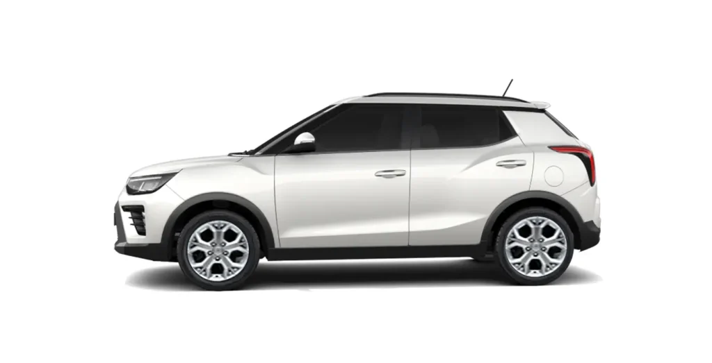 SSANGYONG-Tivoli-G15-Urban-Plus-4x2-blanco-lateral.webp