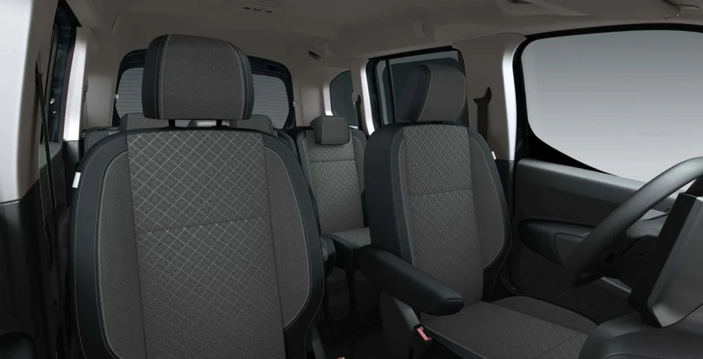 OPEL-COMBO-ULTIMATE-1.5-TD-130CV-SS-AT8-AUTOMATICO-interior-delantera-II